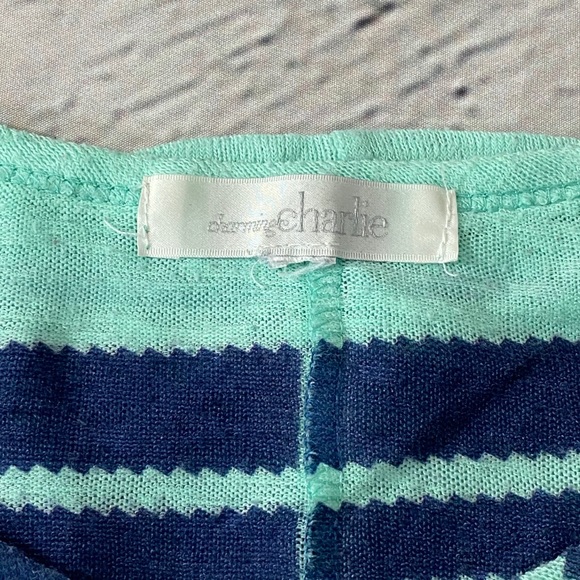 🔺SOLD🔺 Sweater Lightweight Tunic Charming Charlie Large - Picture 6 of 7